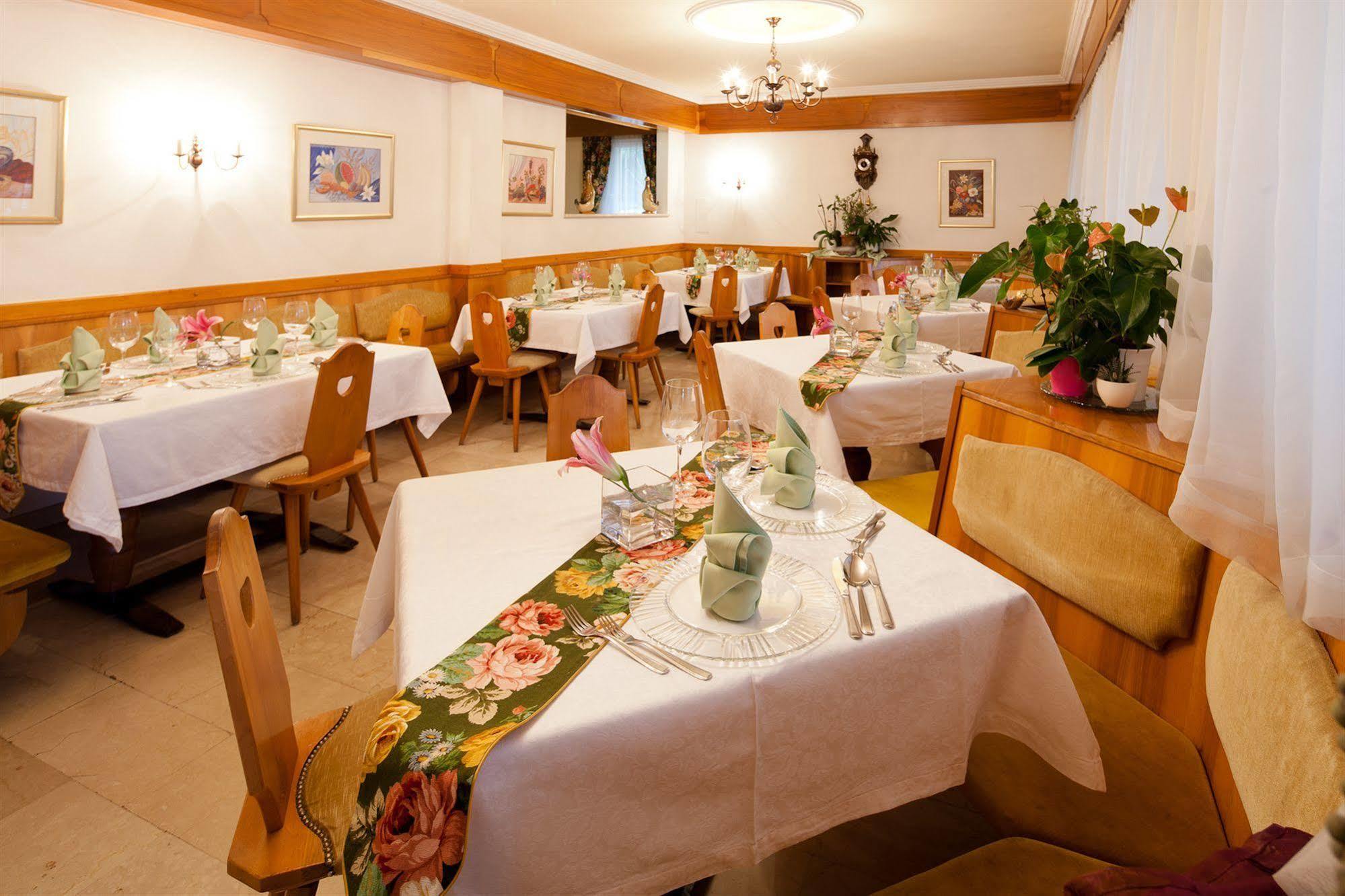 Hotel Aster Merano Dış mekan fotoğraf